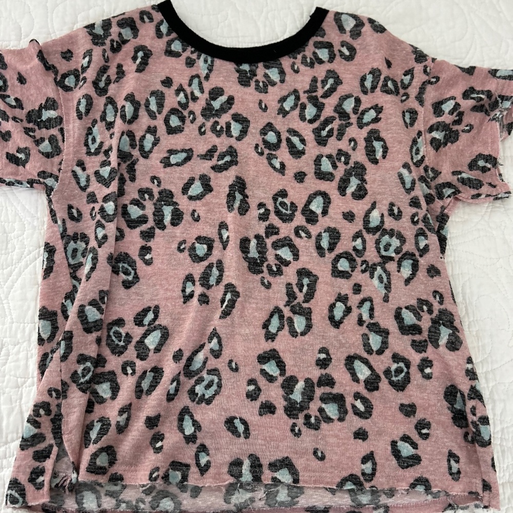 Pink Leopard T